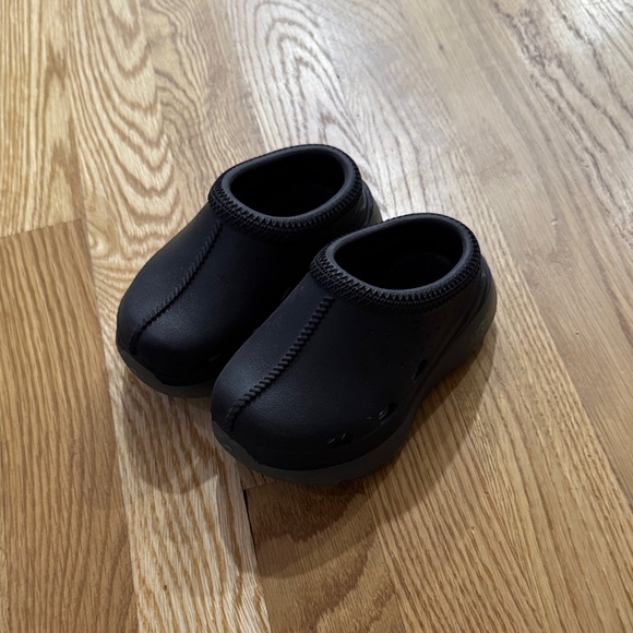 UGG Tasman Sport - Picture 1 of 4